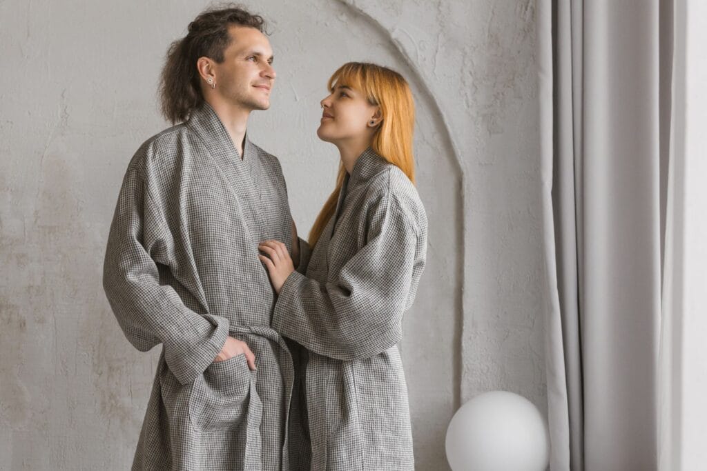 Breathable black linen robe that keeps you cool and comfortable all day.